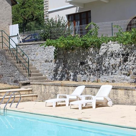 Chambres D'Hotes La Fontaine Espalion Ngoại thất bức ảnh